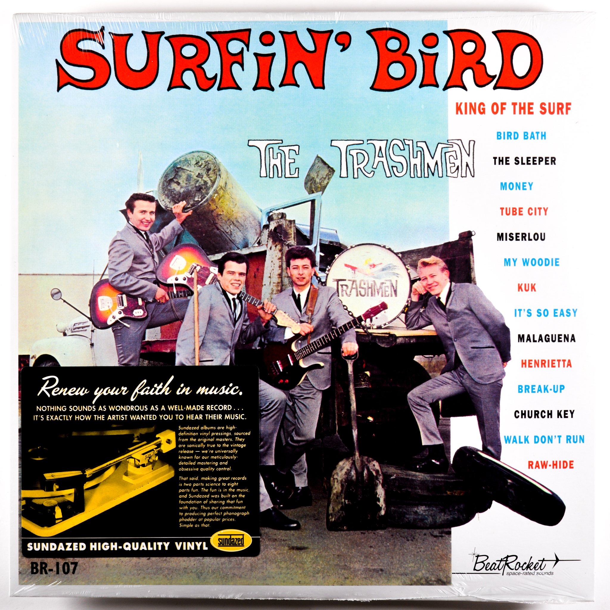 Trashmen "surfin' bird". The trashmen. Surfin bird текст. Trashmen - surfin bird (1963) пластинка. Trashmen "surfin' bird".